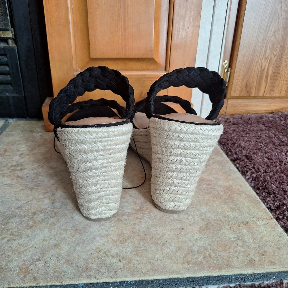 Torrid Black Braided Wedge Sandals - Picture 4 of 6